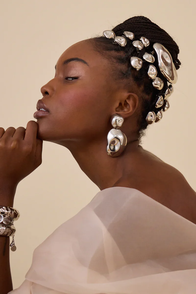 ZOE DROP EARRINGS - Image 3